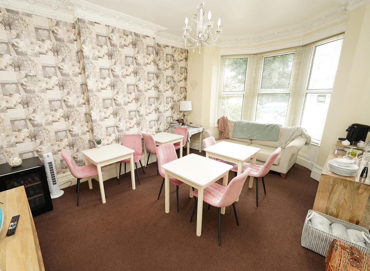 The Rosedene Hotell Llandudno Eksteriør bilde