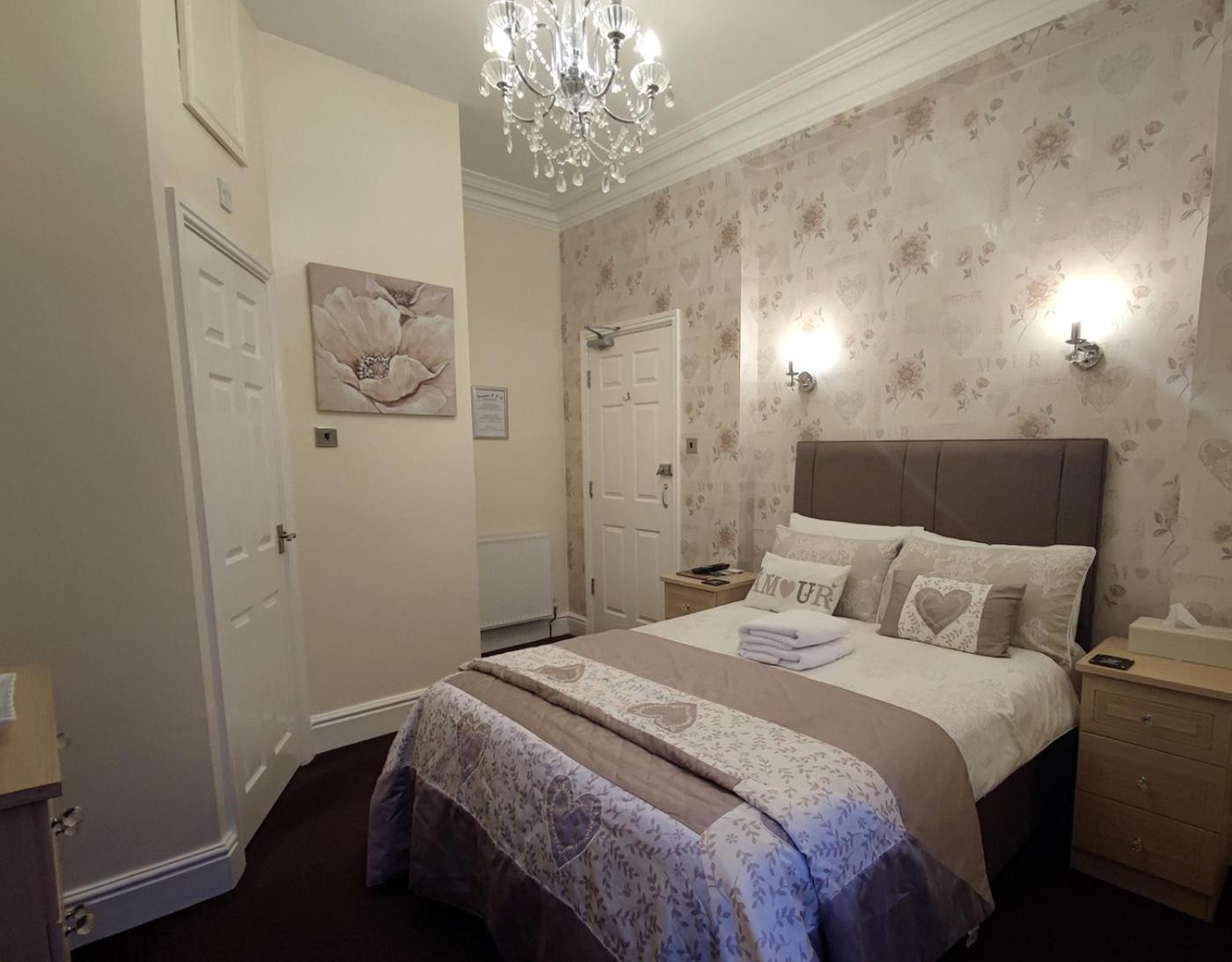 The Rosedene Hotell Llandudno Eksteriør bilde