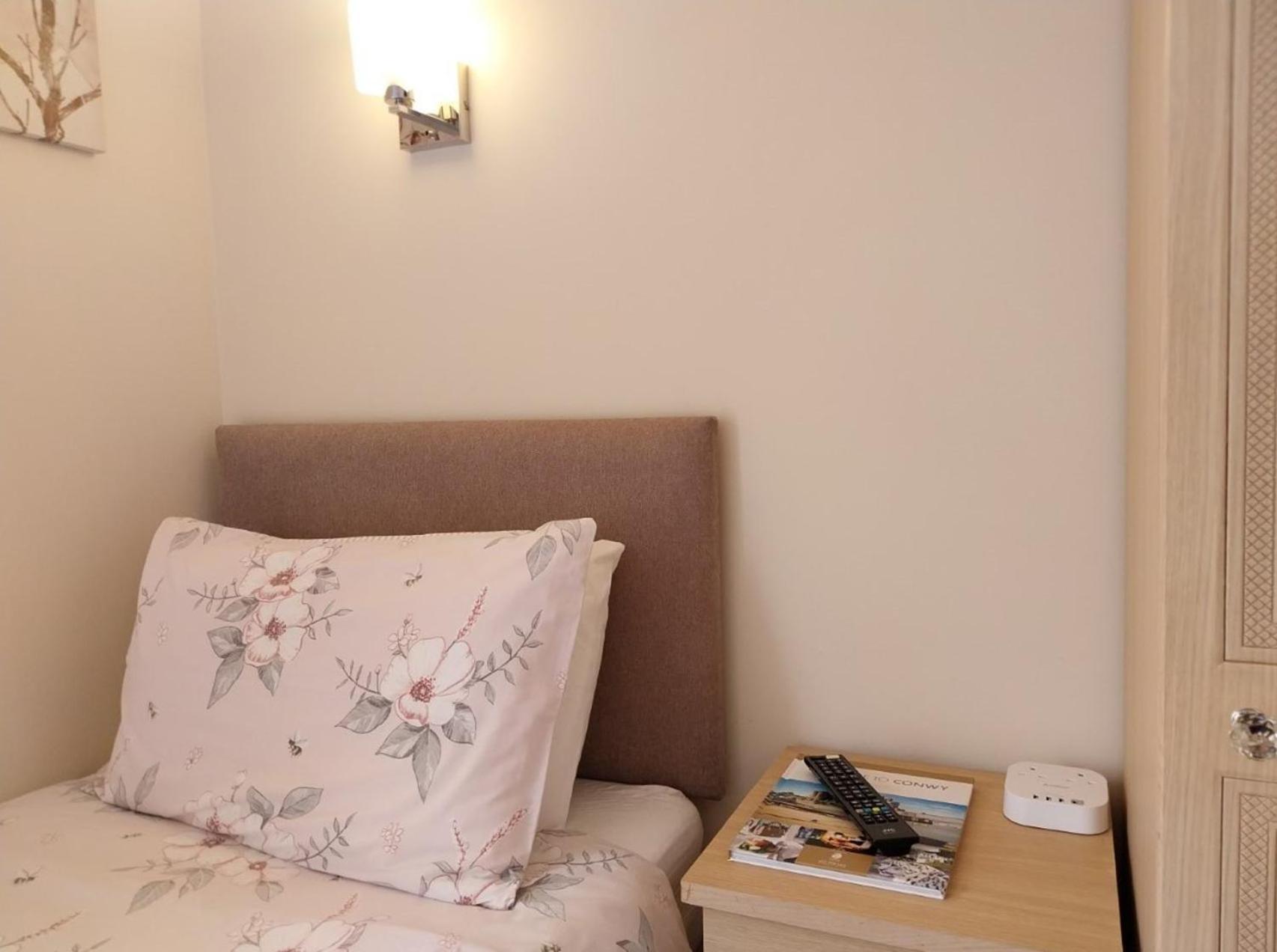 The Rosedene Hotell Llandudno Eksteriør bilde